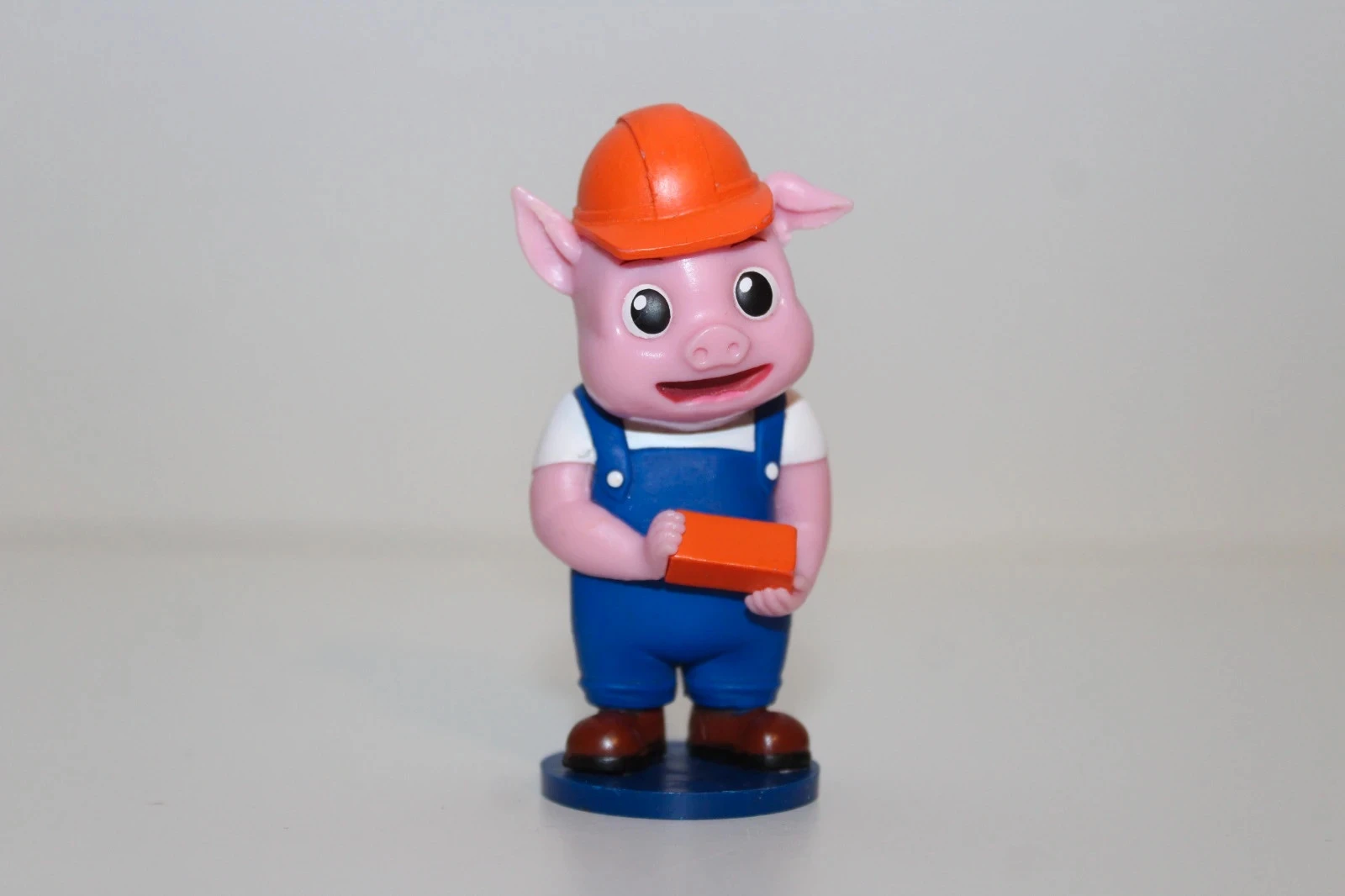 Figurine trois petits cochons - Hachette